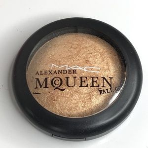 MAC Alexander McQueen Mineralize Skinfinish